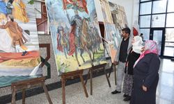 Malatya'da müzikal tiyatro 'Kim Var?' sahnelendi