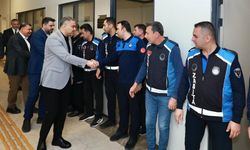 Başkan Toptaş, belediye personeliyle bayramlaştı