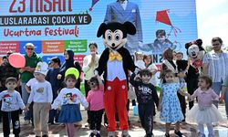 Antalya'da 'Çocuk ve Uçurtma Festivali' düzenlendi