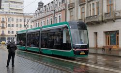 Bozankaya Romanya'ya 18 adet yeni nesil tramvay teslim etti