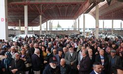 Burdur'da hacı adayları kutsal topraklara uğurlandı