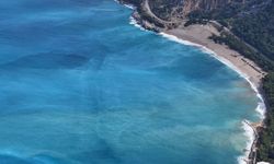 Fethiye'de sağanak sonrası Ölüdeniz turkuaz renge büründü