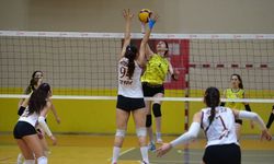 Kadınlar Bölgesel Lig voleybol final müsabakaları Osmaniye'de başladı