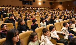 Malatya'da' İbiş'in Uzay Macerası' tiyatro oyunu sahnelendi