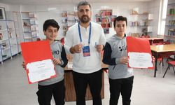 Malatya'da ortaokul öğrencileri elektrikli araç bataryalarının yanmasını önleyecek proje geliştirdi