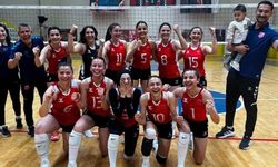 Büyükşehir Belediyespor Kadın Voleybol Takımı 2. Lig’e Yükseldi