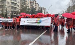 Kahramanmaraş Otizm İçin Yürüdü; Mesajlar Gökyüzüne Bırakıldı