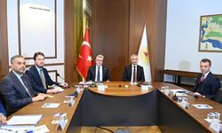 Vali Ünlüer ve Başkan Görgel, Altyapı Firmaları ile Toplantı Gerçekleştirdi