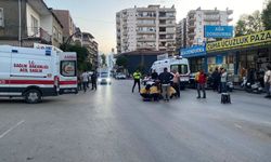Antalya'da 2 motosiklet çarpıştı, 3 kişi yaralandı