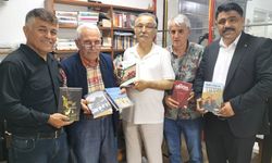 Antalya'da Manavgatlı 83 yaşındaki terzi ömrünü okumaya adadı