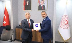 KUTSO yönetimi Antalya'da ziyaretlerde bulundu