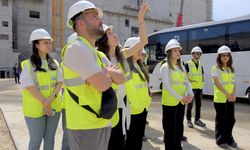 Mersin'de genç sporcular Akkuyu Nükleer Güç Santrali'nin sahasını gezdi