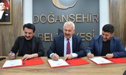 Şarkıcı Latif Doğan ile kardeşi Malatya'da taziye evi yaptıracak