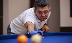 Bilardo tutkunu matematik öğretmeni Dünya Kupası'ndan başarıyla dönmek istiyor