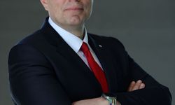 Abdi İbrahim'e Gold Stevie Ödülü