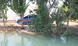 Antalya'da sulama kanalı yanında motosikleti ve telefonu bulunan kişi için arama çalışmaları başladı