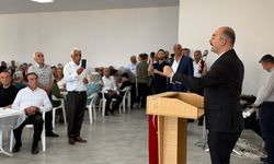 Malatya'da muharrem ayı dolayısıyla cemevinde aşure lokması ikram edildi