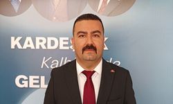 MHP Kumluca İlçe Kongresi'nde Ömer Tekin yeniden başkan seçildi