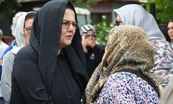 TBMM İnsan Hakları İnceleme Komisyonu Başkanı Derya Yanık'ın dayısının cenazesi defnedildi