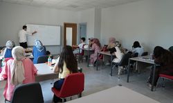 Gençler Yaz Tatilini Pusula Maraş Akademileriyle Verimli Geçiriyor