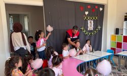 Doğanşehir'de Kur'an kursu öğrencilerine dondurma ve pamuk şeker ikramı
