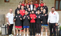 17 ve 19 Yaş Altı Boks Milli Takımı şampiyonalara Adana'da hazırlanıyor