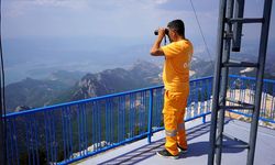 Akçal Kulesi'nden Isparta, Antalya ve Burdur ormanları 7/24 izleniyor