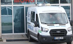 Antalya'da devrilen tırın altında kalarak ölen 2 kişiden birinin cenazesi yakınlarına teslim edildi