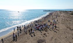 Antalya'da kıyı temizliği etkinliği yapıldı