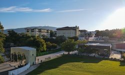Uluslararası Balkan Üniversitesi bünyesinde Türkiye Araştırmaları Merkezi kuruldu