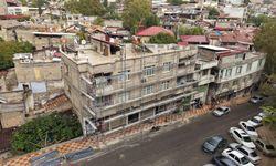 Kale Çevresinde Tarihi Dokuya Uyumlu Yeni Görünüm İçin İlk Adım Atıldı