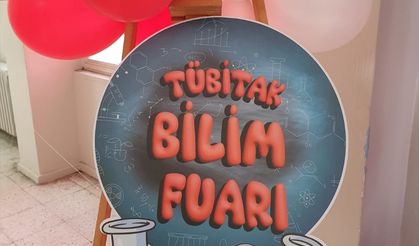 Adana'da TÜBİTAK 4006 Bilim Fuarı düzenlendi