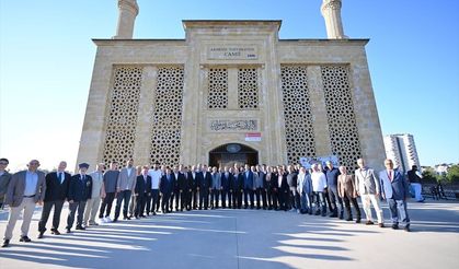 Antalya Valisi Şahin'den görev başındaki personele bayram ziyareti