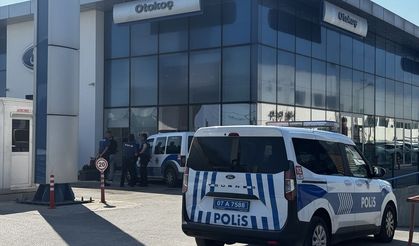 Antalya'da Otokoç yetkili servisine silahla ateş açıldı