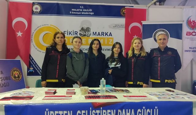 Malatya'da kitap fuarında korsanla mücadele standı açıldı