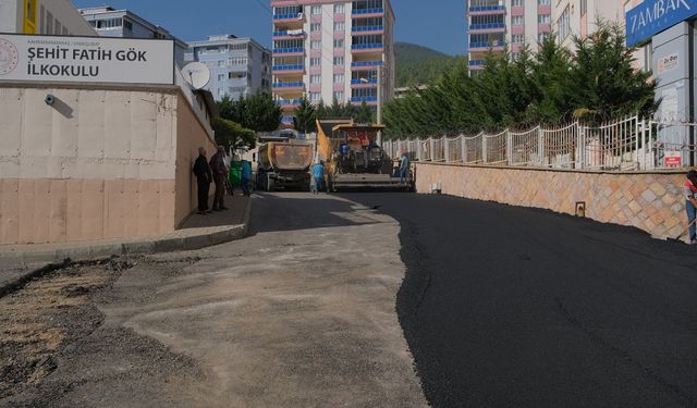 Tavşantepe Mahallesi’nde asfalt çalışmaları devam ediyor