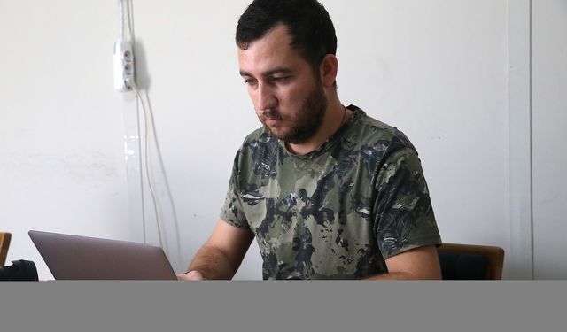 6 ŞUBAT DEPREMLERİNİN İKİNCİ YILI - Hatay'da depremzede girişimcinin mobil uygulaması 6 bin esnafa ulaştı
