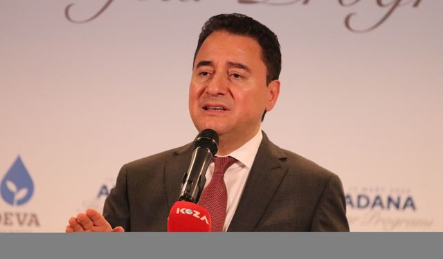 DEVA Partisi Genel Başkanı Ali Babacan, Adana'da iftar programına katıldı