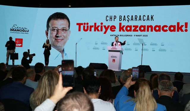 İstanbul Büyükşehir Belediye Başkanı İmamoğlu, Antalya'da partililere seslendi: