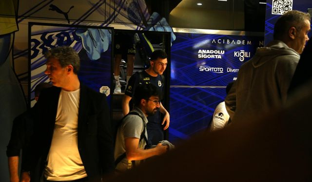 Fenerbahçe, Hatayspor maçı için Mersin'e geldi