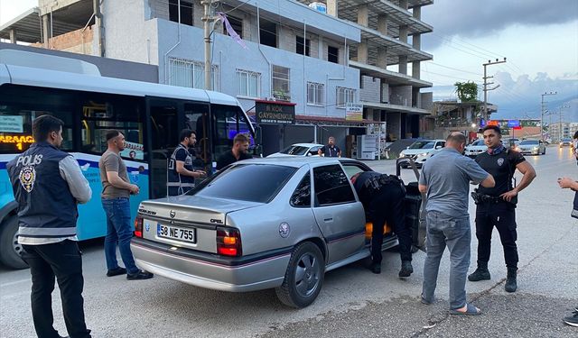 Hatay'da asayiş uygulaması yapıldı