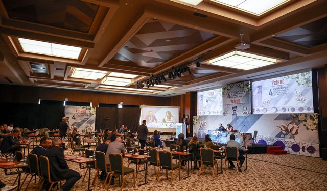 Mersin'de düzenlenen "4. Çukurova İç Hastalıkları Günleri" sona erdi
