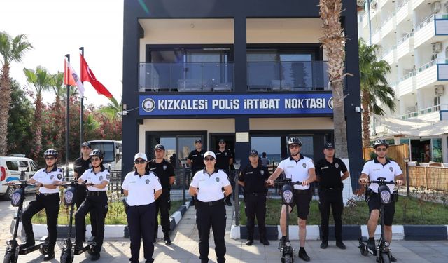 Mersin'deki Kızkalesi'nde yaz sezonunda polisler elektrikli skuterle görev yapacak