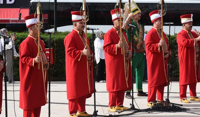 Milli Savunma Bakanlığı Mehteran Birliği, Malatya'da konser verdi