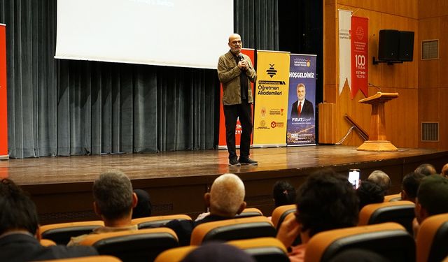Savaş Barkçin: “Medeniyet Aklı; Bugünü İnşa Eder, Yarına İstikamet Verir”