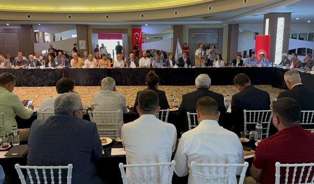 TBMM Zirai Don Olayını Araştırma Komisyonu, Adana'da istişare toplantısına katıldı