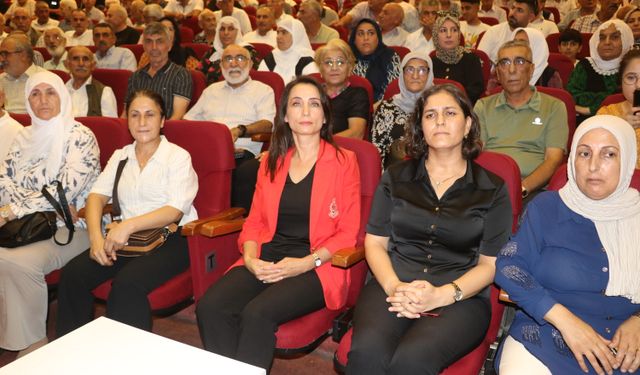 DEM Parti Eş Genel Başkanı Hatimoğulları, Adana'da 'Barış ve Demokratik Toplum Buluşması'na katıldı