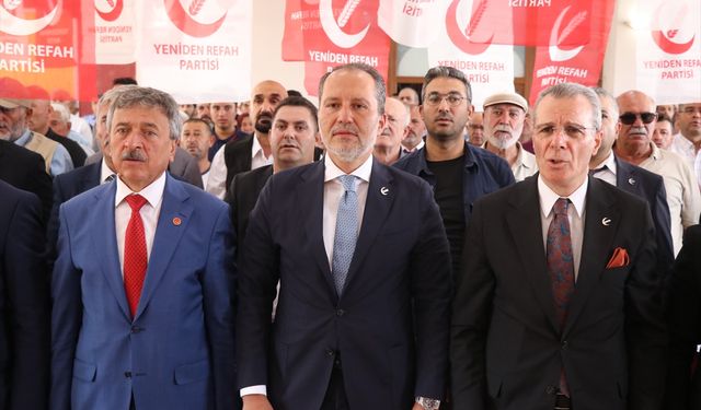 Yeniden Refah Partisi Genel Başkanı Erbakan, Isparta'da konuştu: