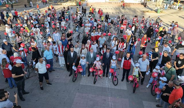 Kahramanmaraş’ta 170 Yetim Çocuğa İlk Bisiklet Sevinci