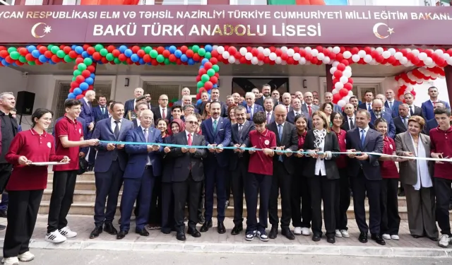Azerbaycan'da Bakü Türk Anadolu Lisesi törenle açıldı